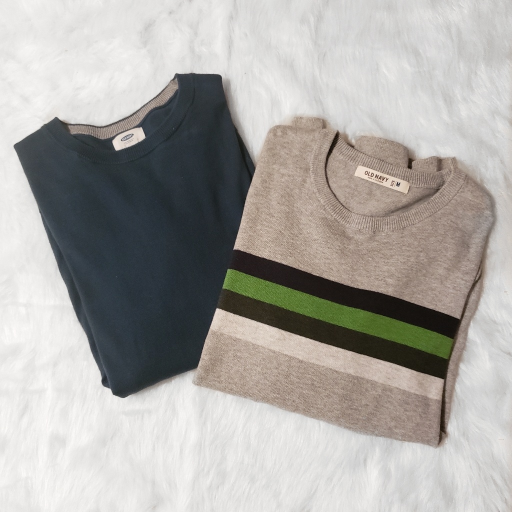 Old Navy Basic Gray & Blue Sweater Bundle Medium